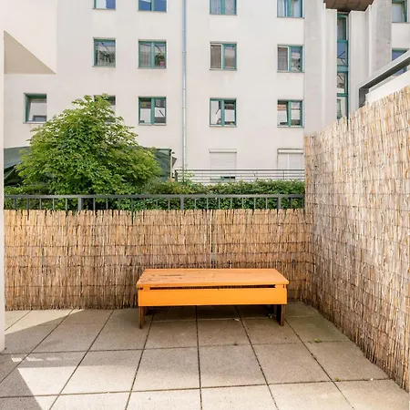 Riverside Comfort By Bookinghost Krakau