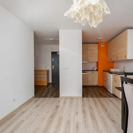Apartment Riverside Comfort By Bookinghost *