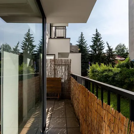 Apartment Riverside Comfort By Bookinghost *