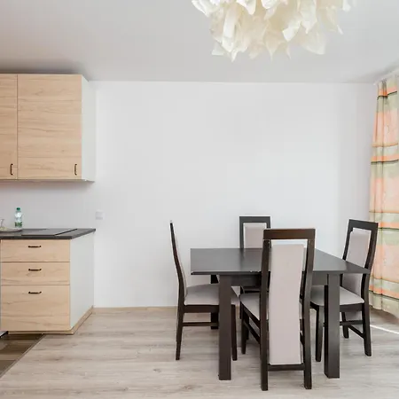 Riverside Comfort By Bookinghost * Krakov